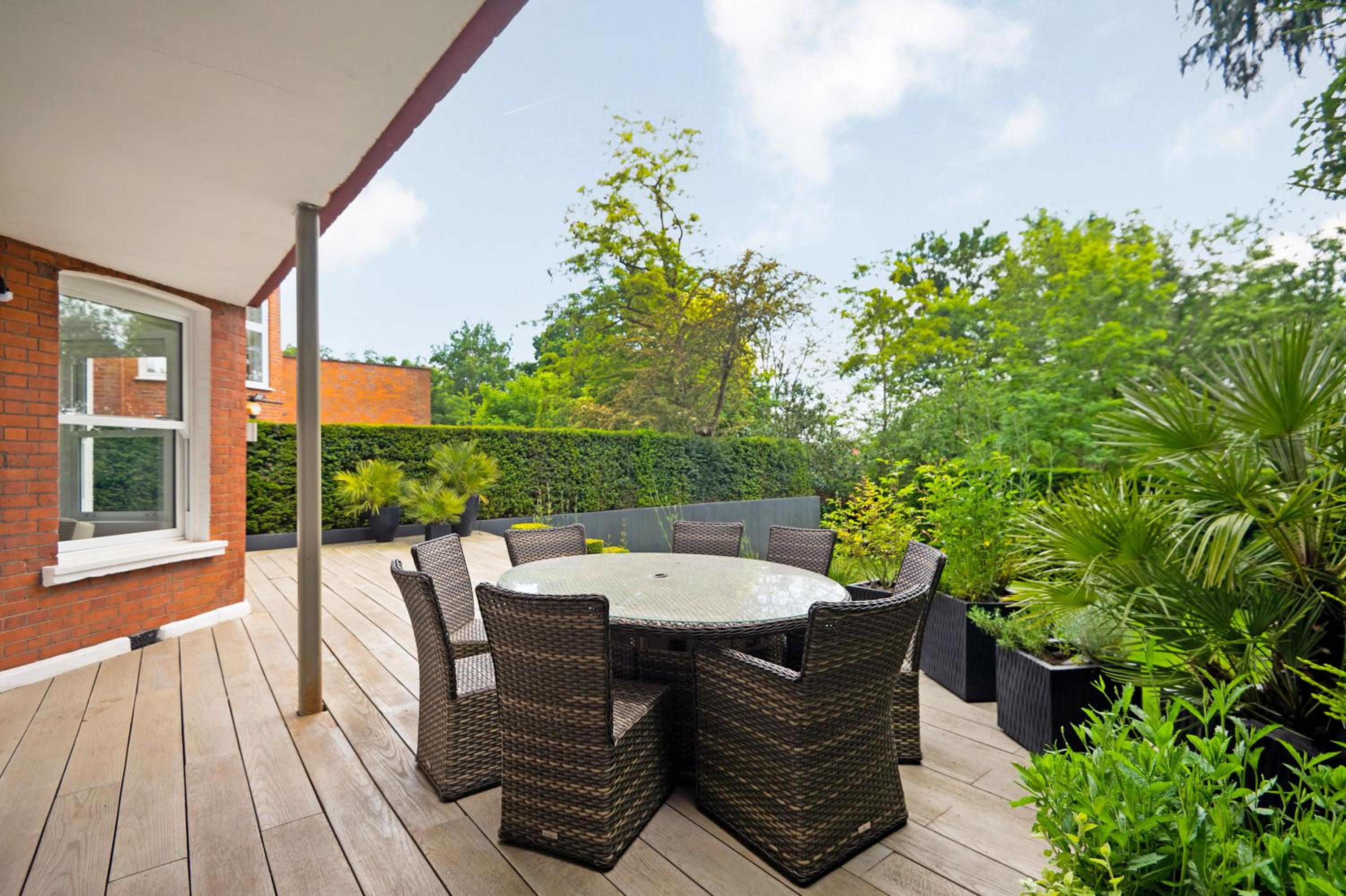 Lindfield Gardens
