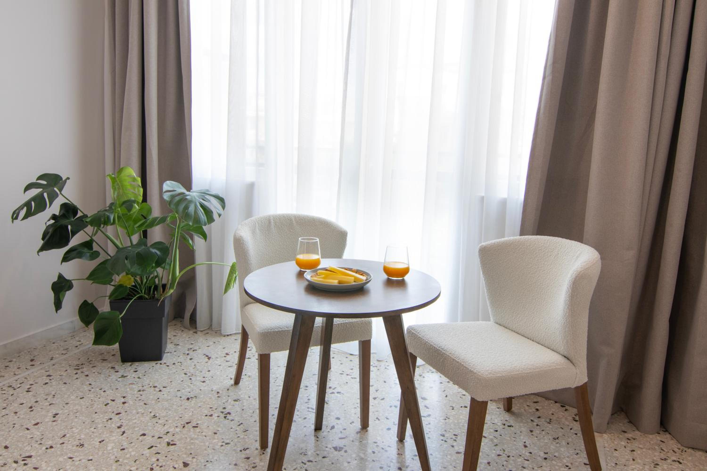 Mythodea Athens Suites