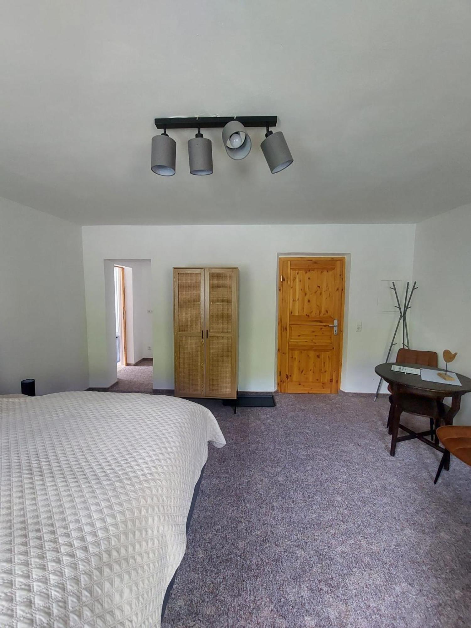 Pension Sternschnuppe, Treseburg Harz, unmittelbar am Wasser