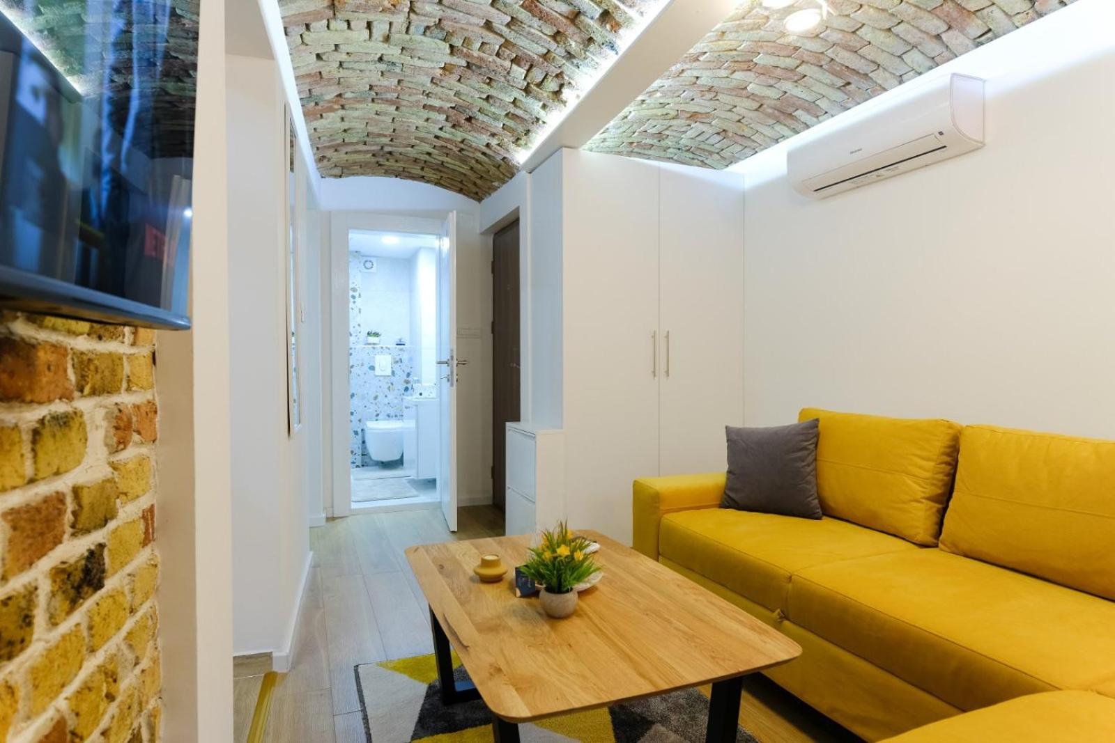 All seasons apartments Sarajevo with free parking