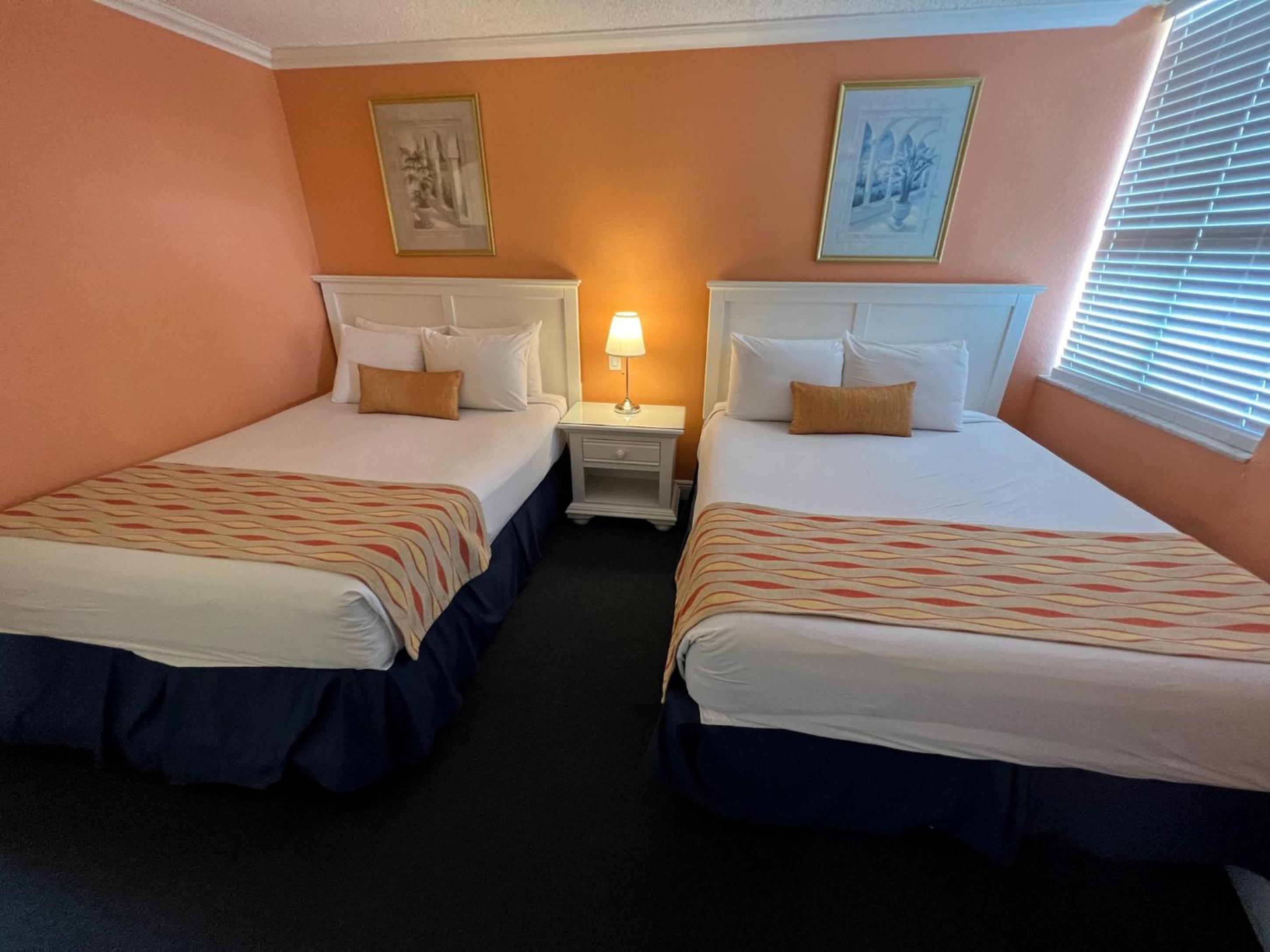 Pelican Pointe Clearwater Beach Hotel