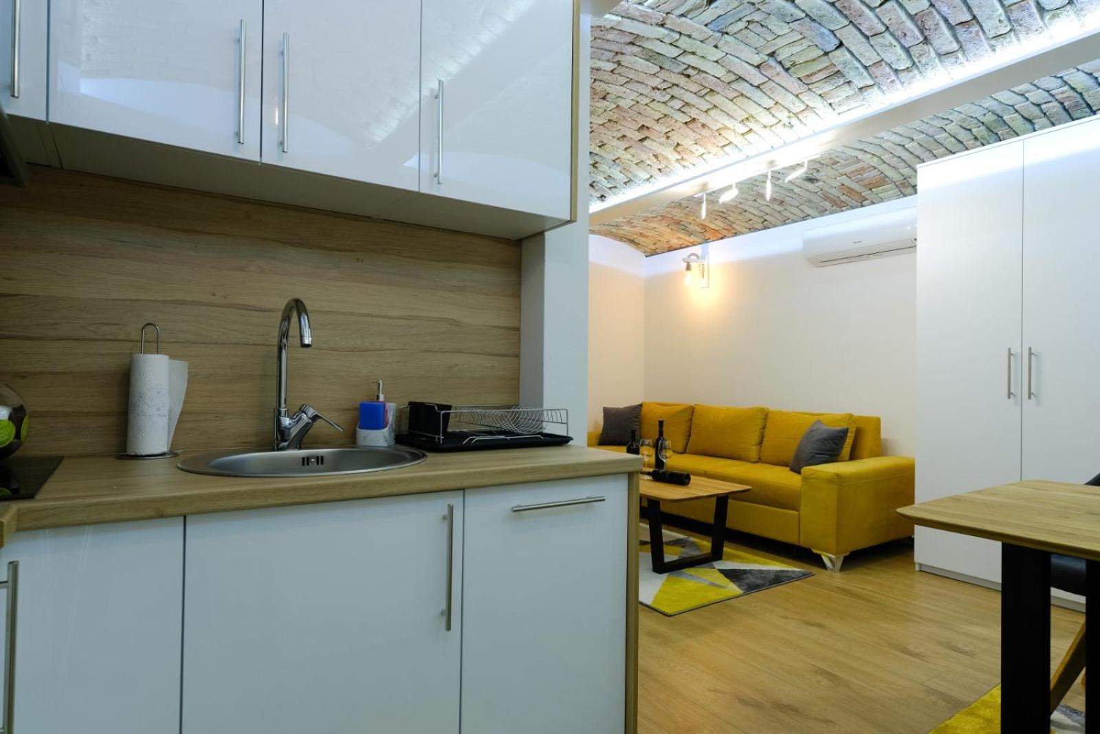 All seasons apartments Sarajevo with free parking