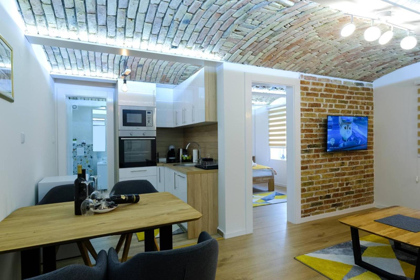 All seasons apartments Sarajevo with free parking