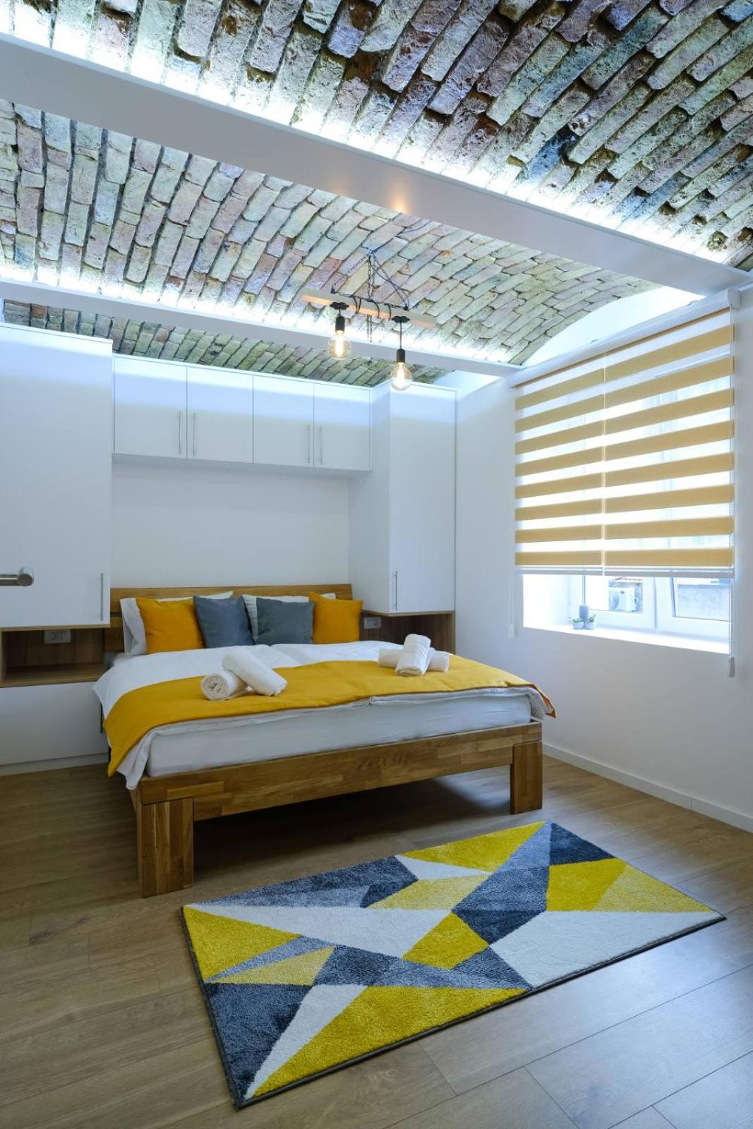 All seasons apartments Sarajevo with free parking