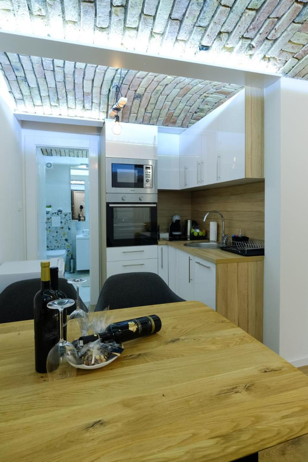 All seasons apartments Sarajevo with free parking