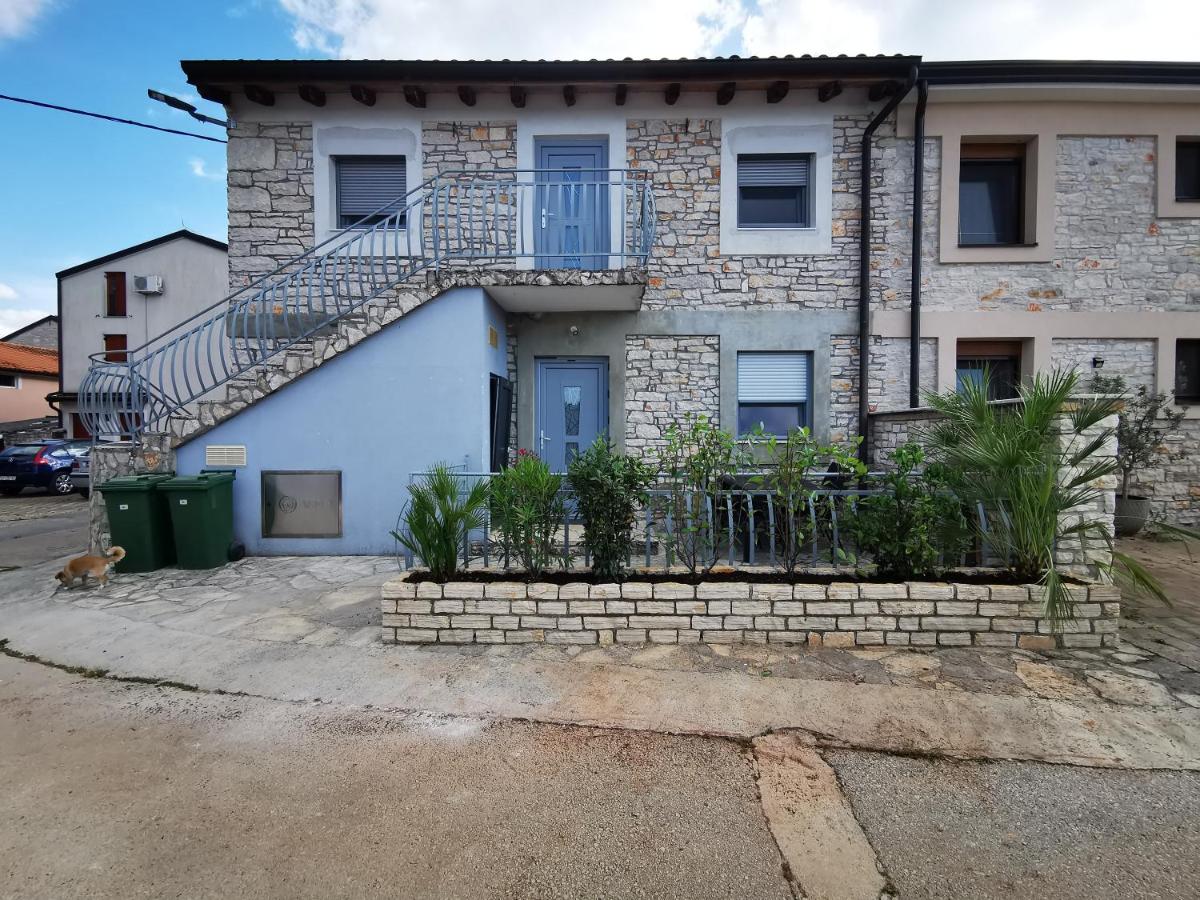 Meressa Paolia Apartments view 3