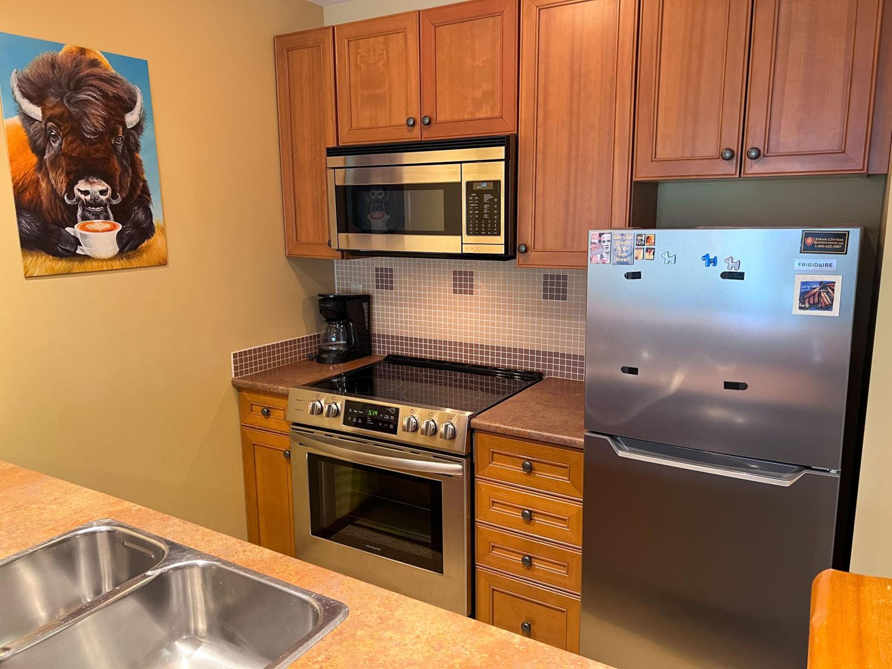 Snow Creek Lodge by Fernie Central Reservations