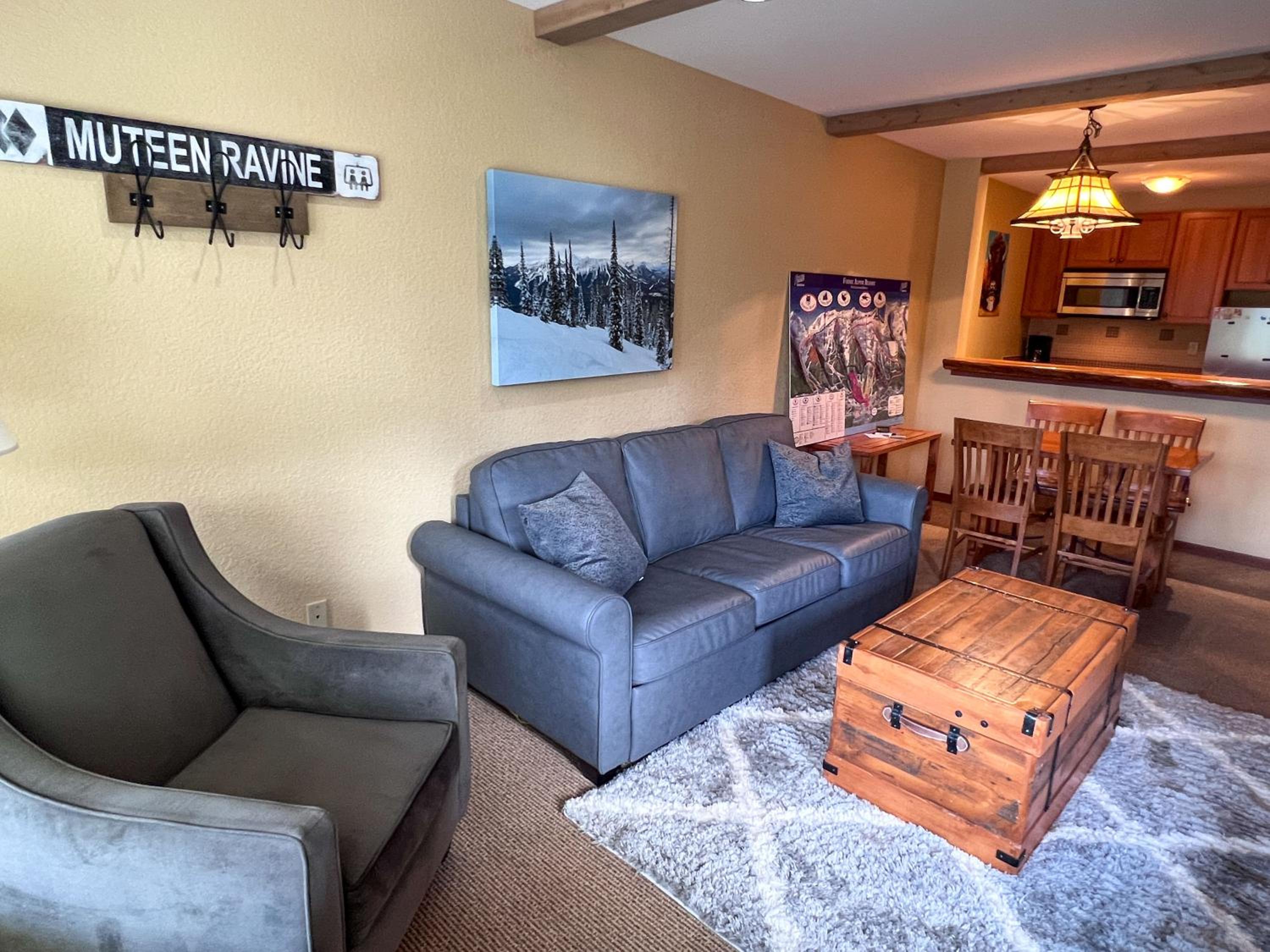 Snow Creek Lodge by Fernie Central Reservations