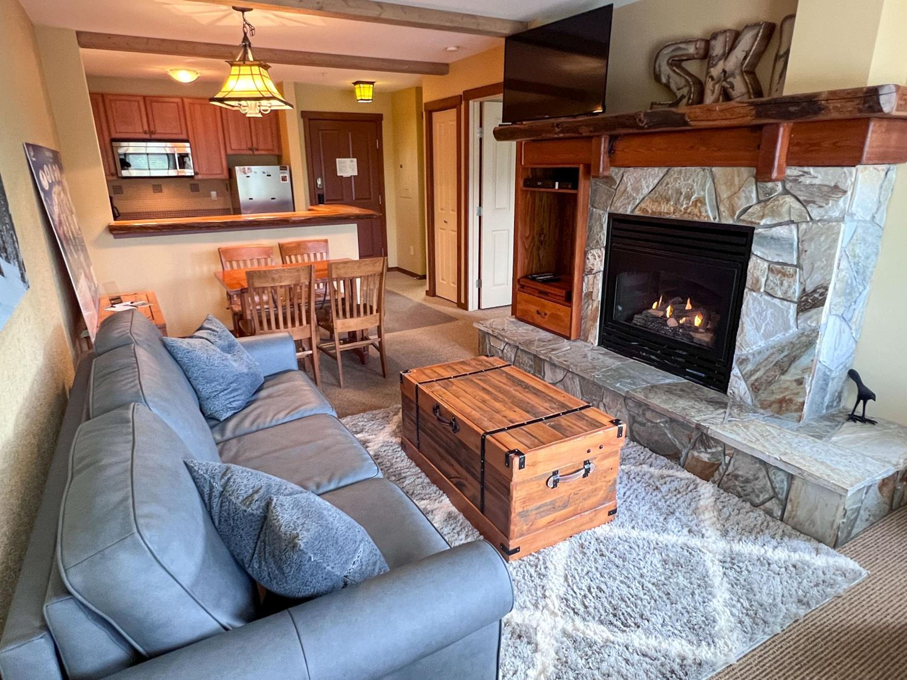 Snow Creek Lodge by Fernie Central Reservations