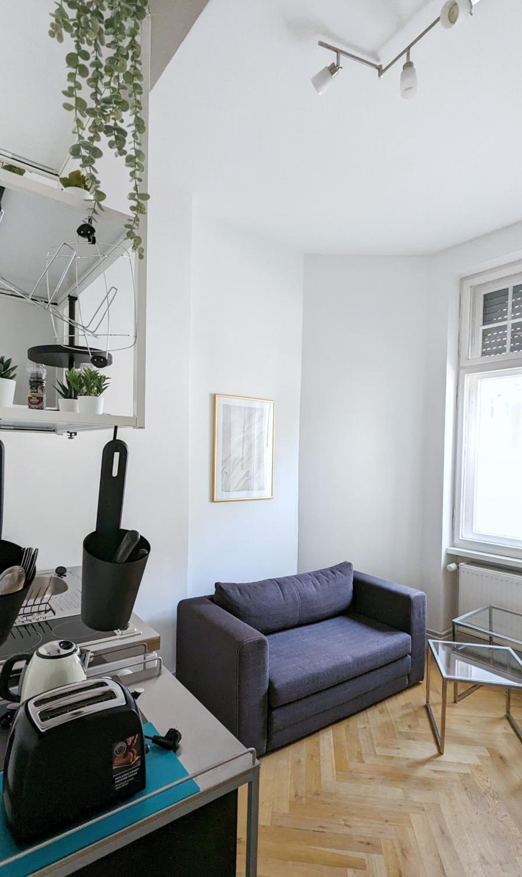 Central, cozy, designed 1-BR Apt at Akazienkiez