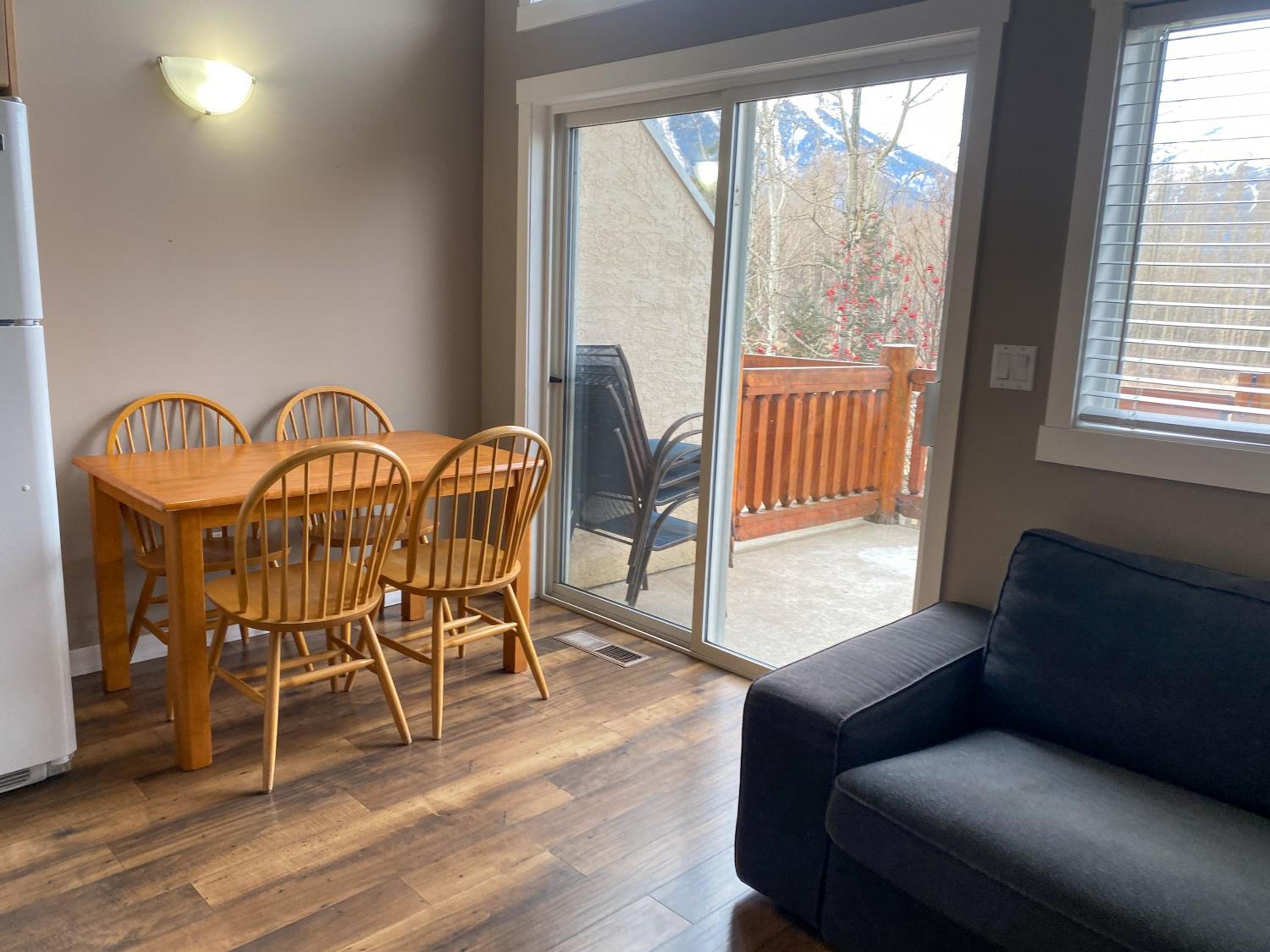 Riverside Condos by Fernie Central Reservations