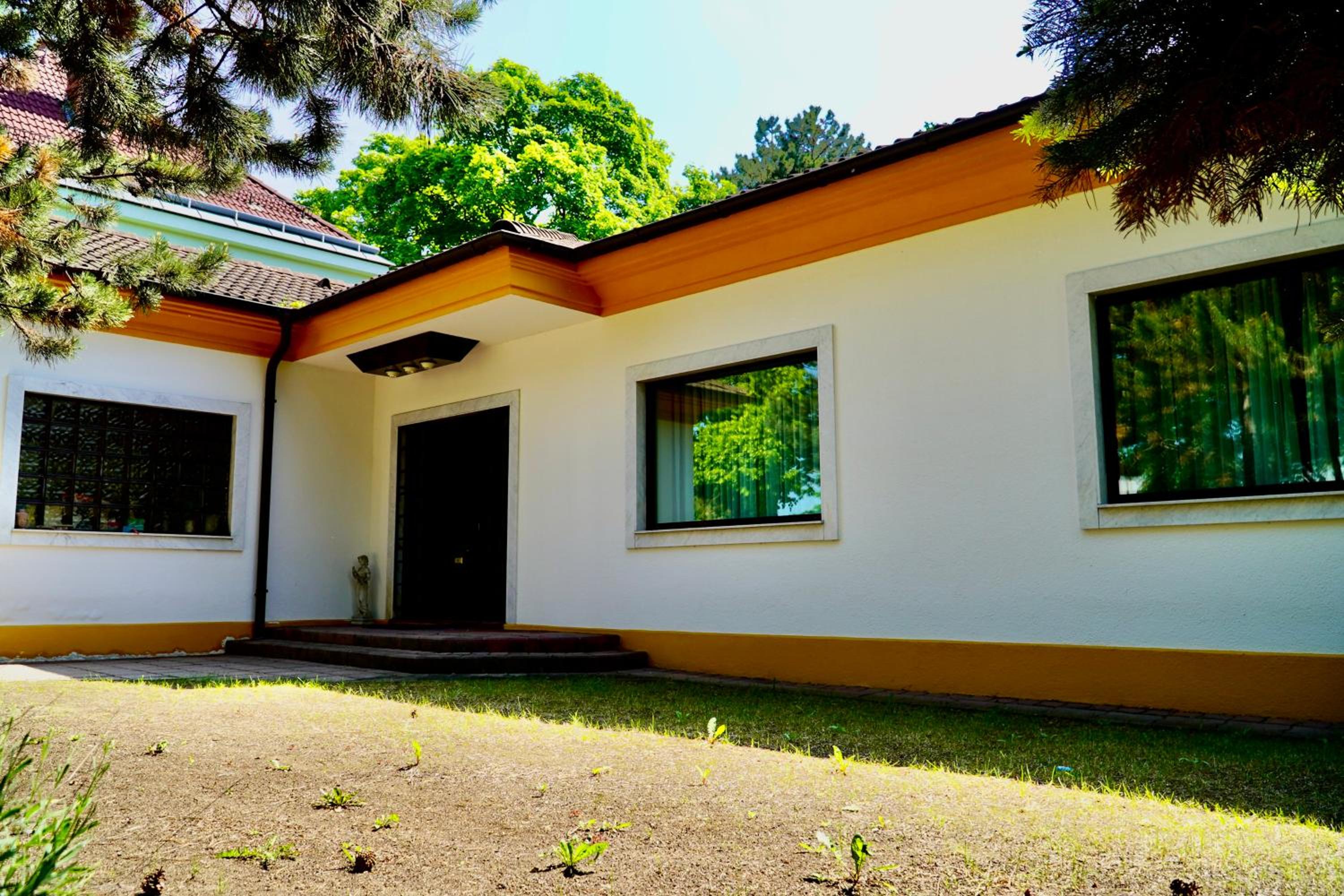 Schönbrunn Villa ZM