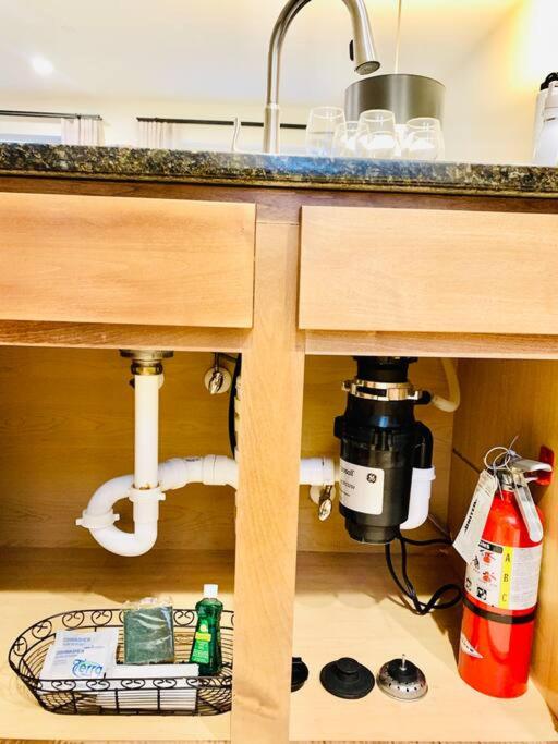 AMAZING vacation house .Mins to Disney Regal oasks