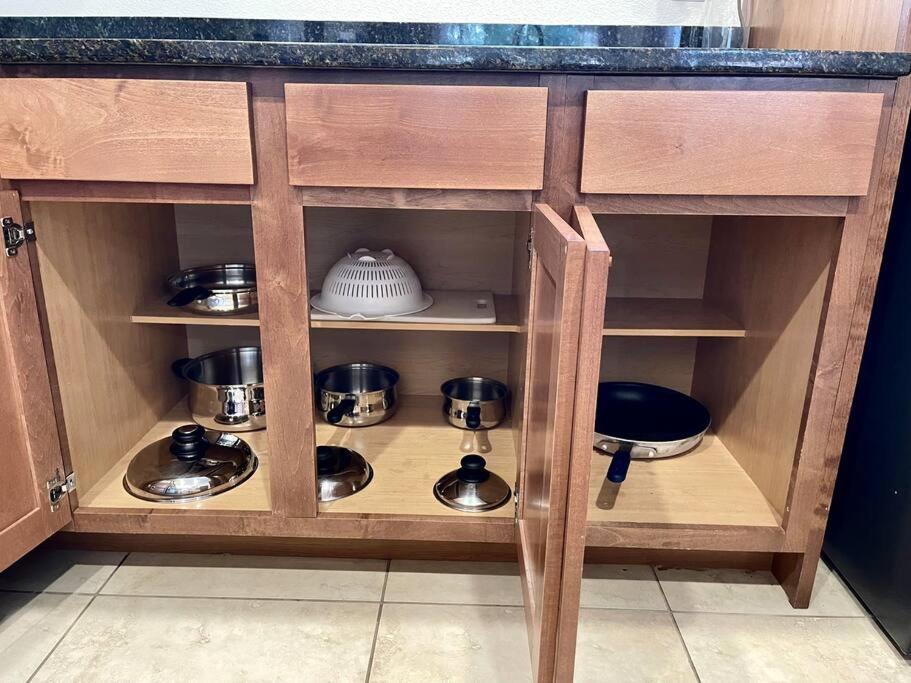 AMAZING vacation house .Mins to Disney Regal oasks