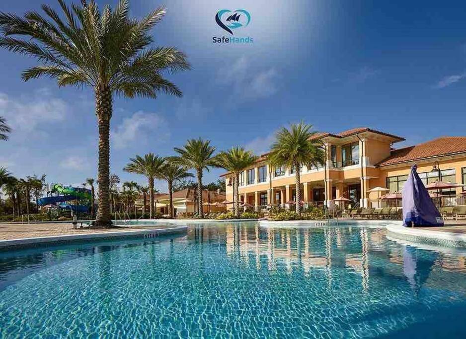AMAZING vacation house .Mins to Disney Regal oasks