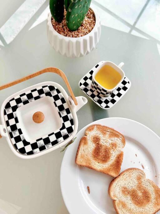 AMAZING vacation house .Mins to Disney Regal oasks