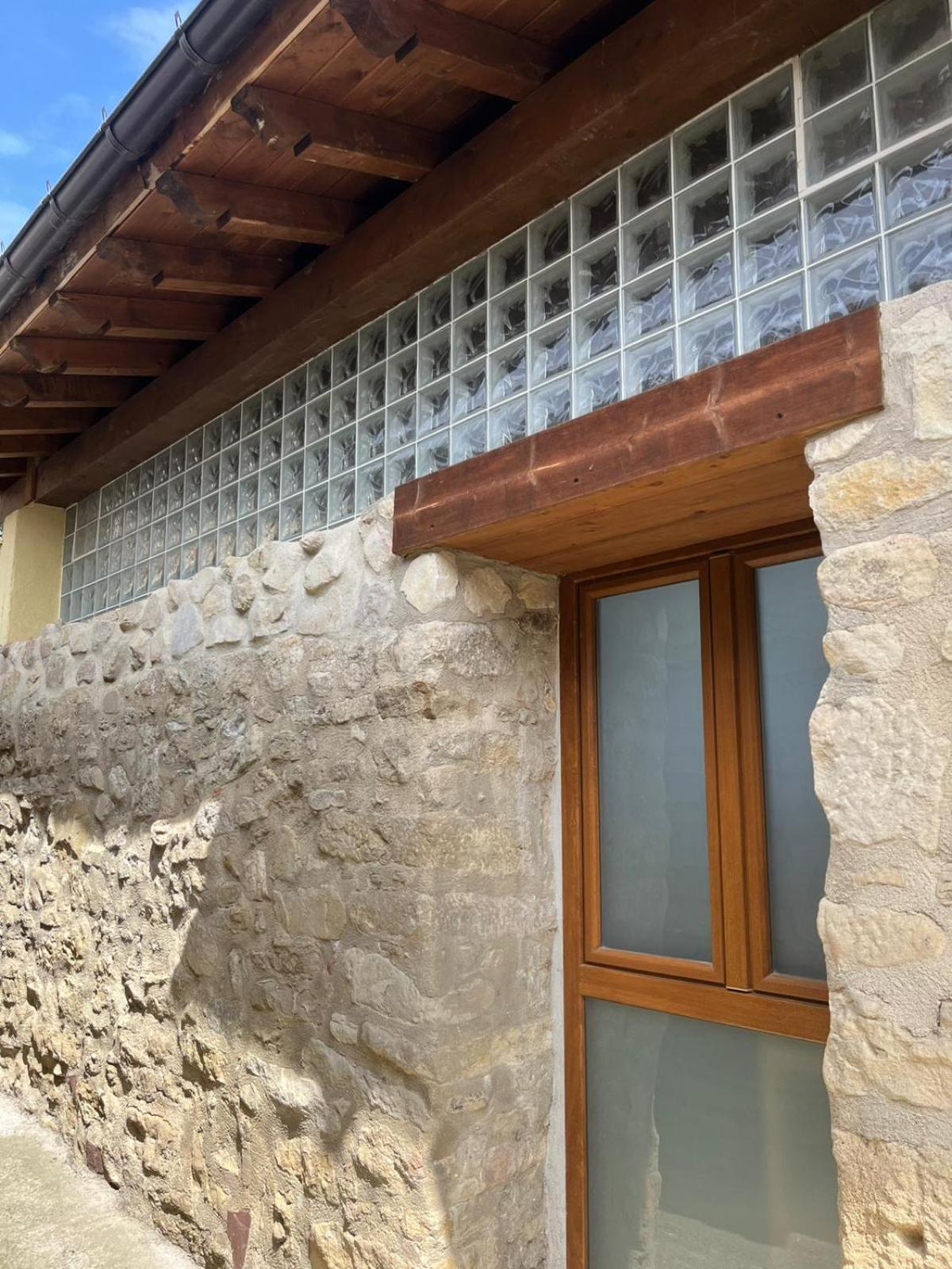 El horno Albergue Manzanos