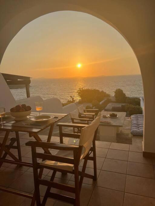 Grotta Sunset Escape