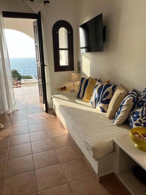 Grotta Sunset Escape
