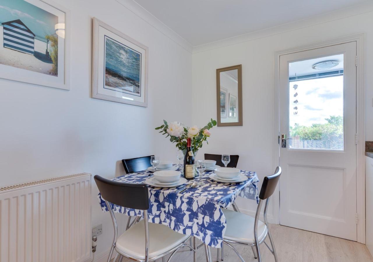 2 Bed in Padstow oc-p00330