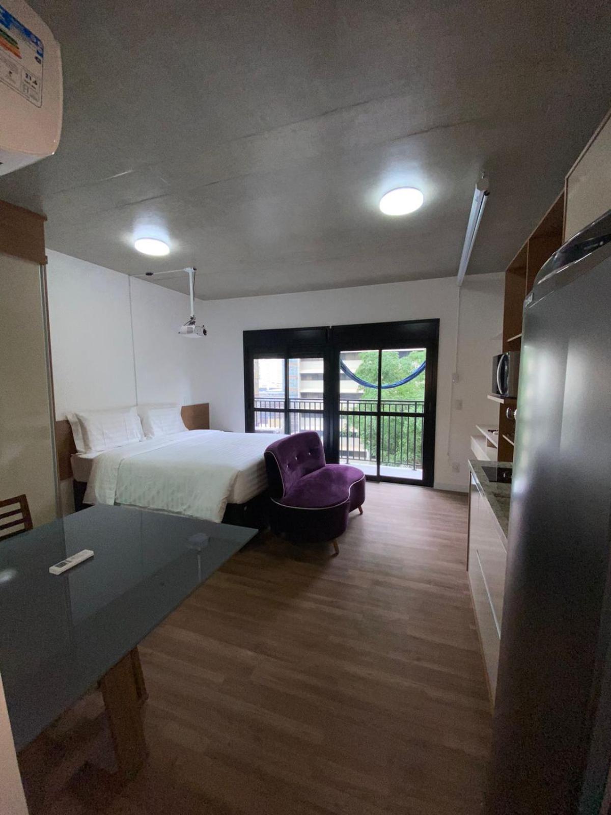 61 Movie Screen, design new Studio w/ balcony