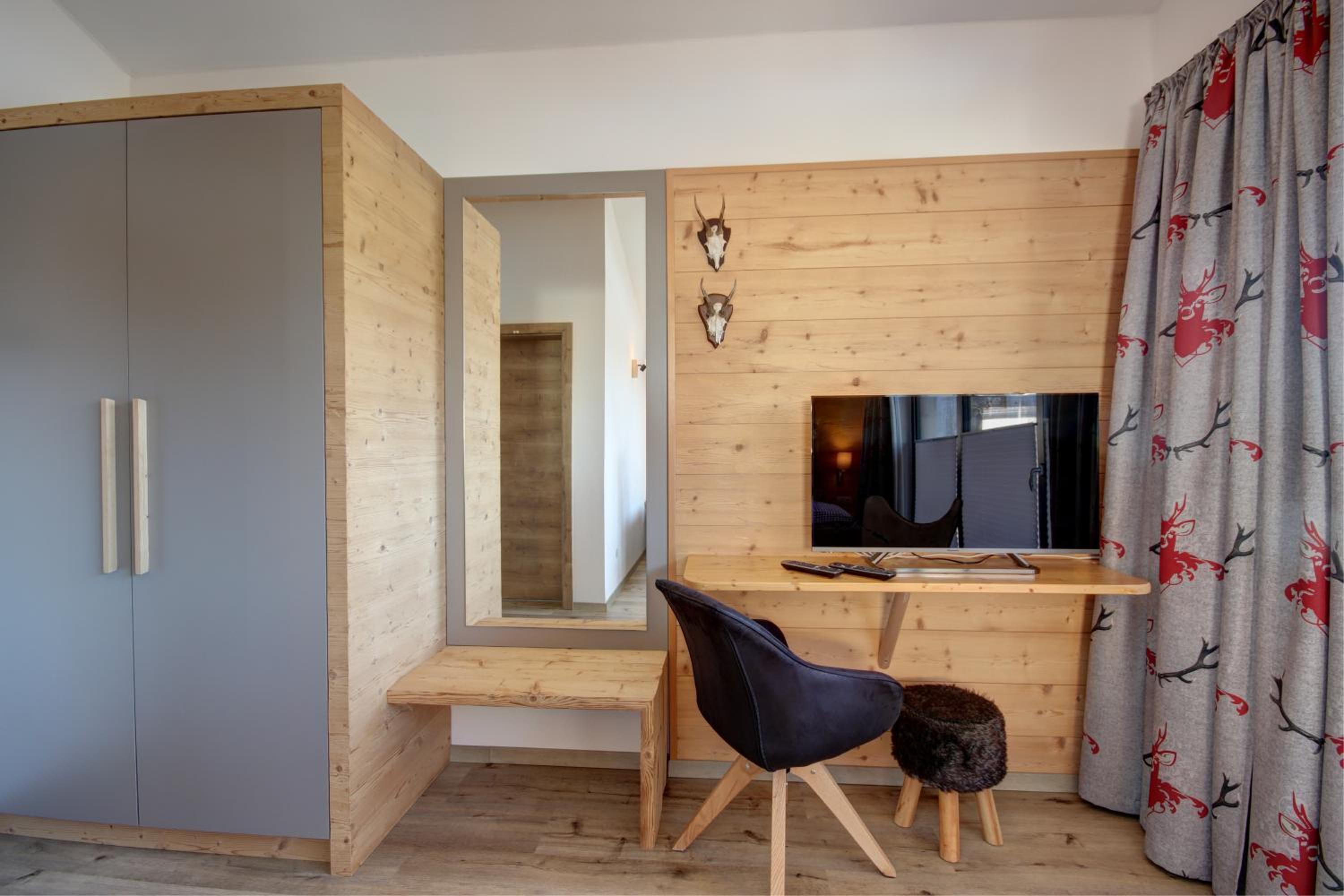 Chalet Charivari Inzell mit Whirlpool, Sauna & Garten