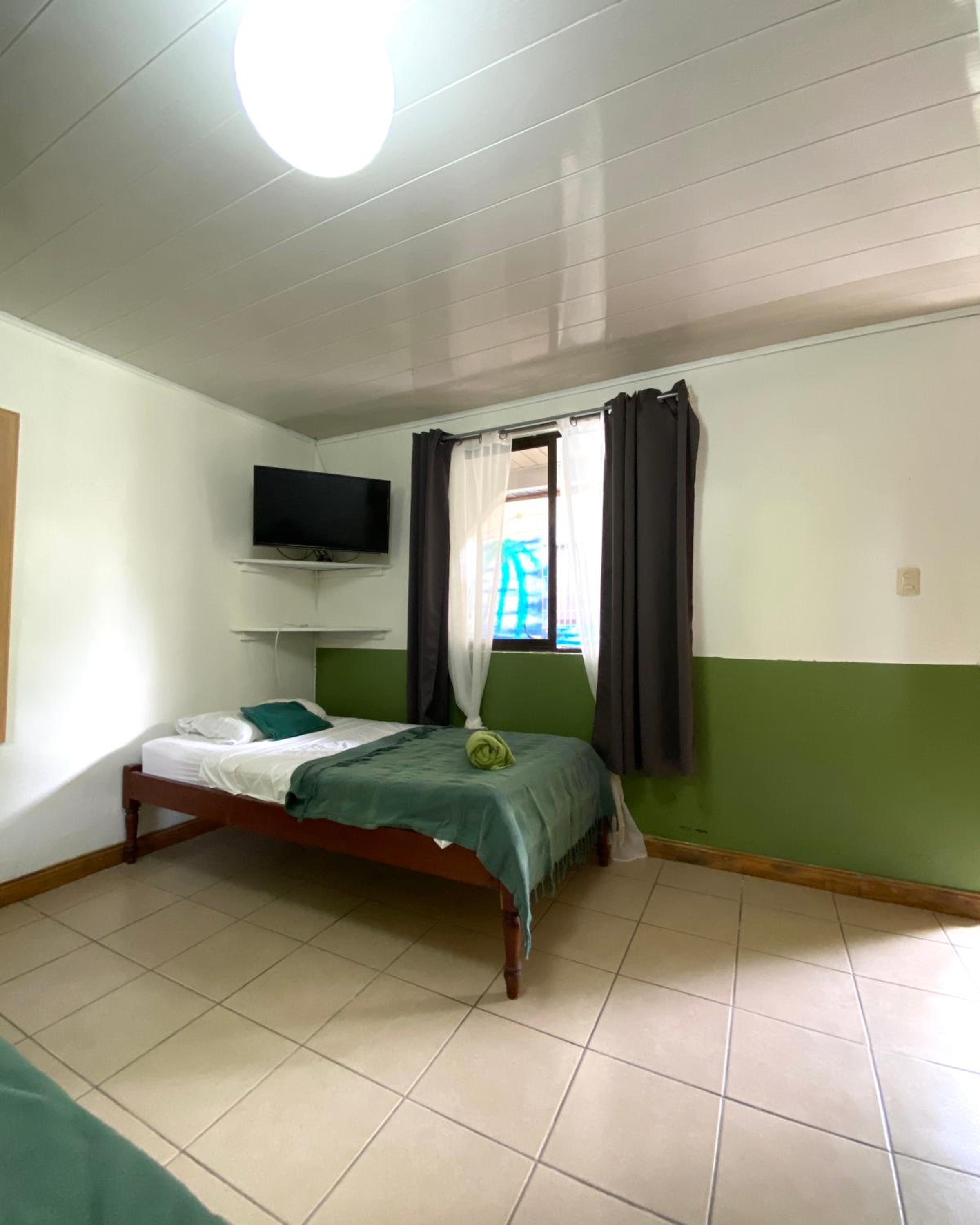 Cabinas Cahuita