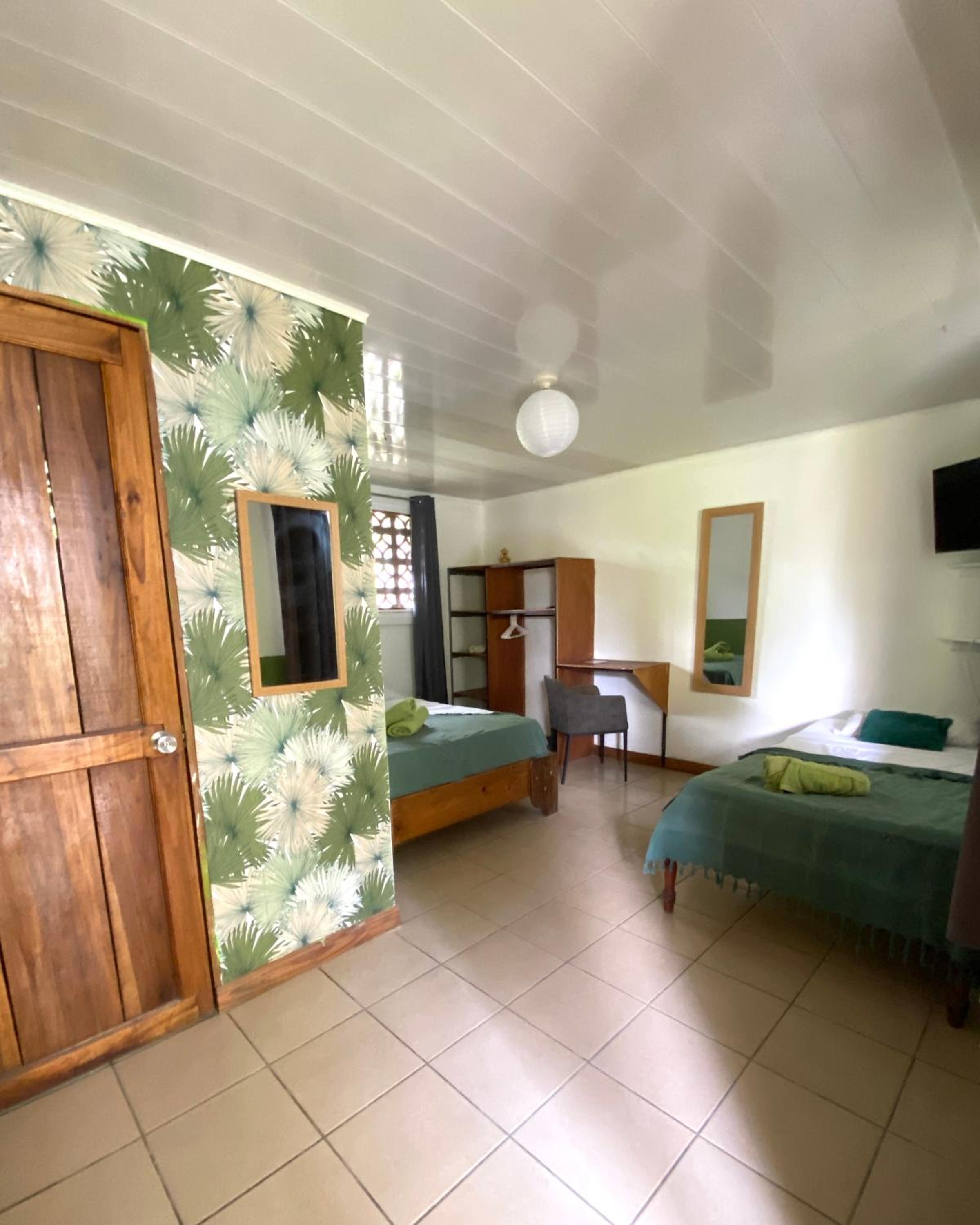 Cabinas Cahuita