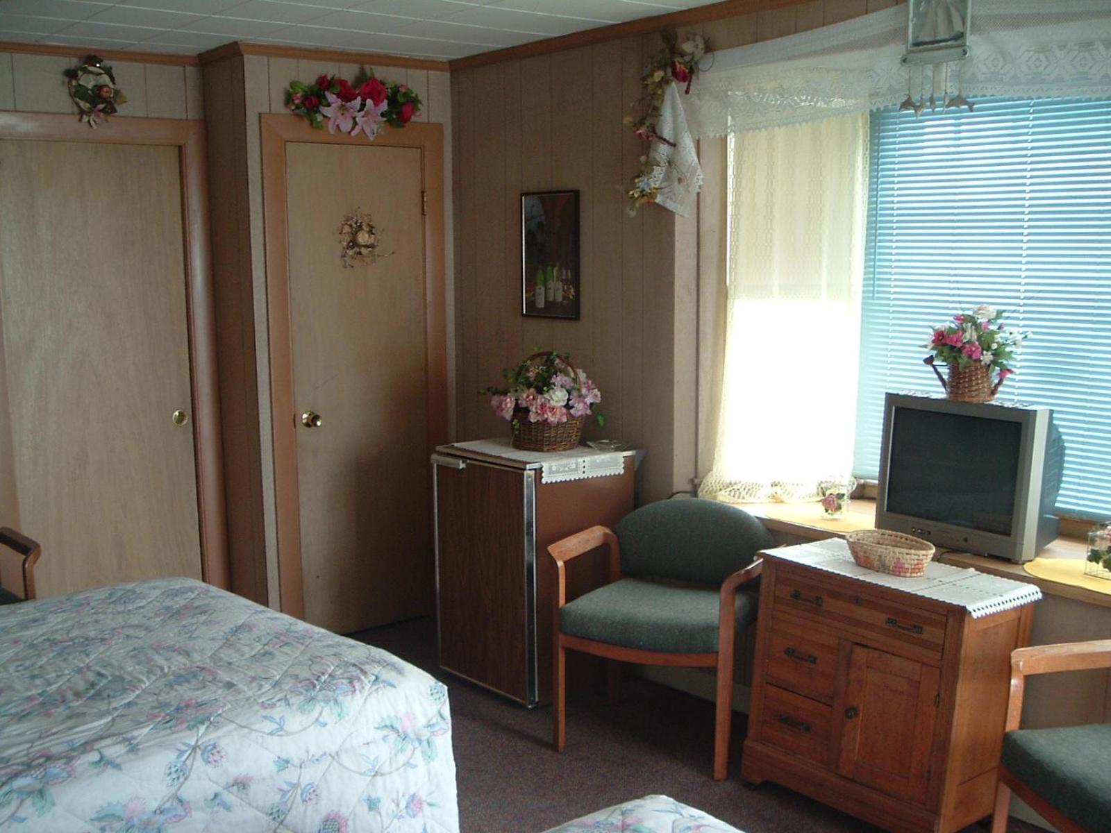 Patras Grand Beach Motel