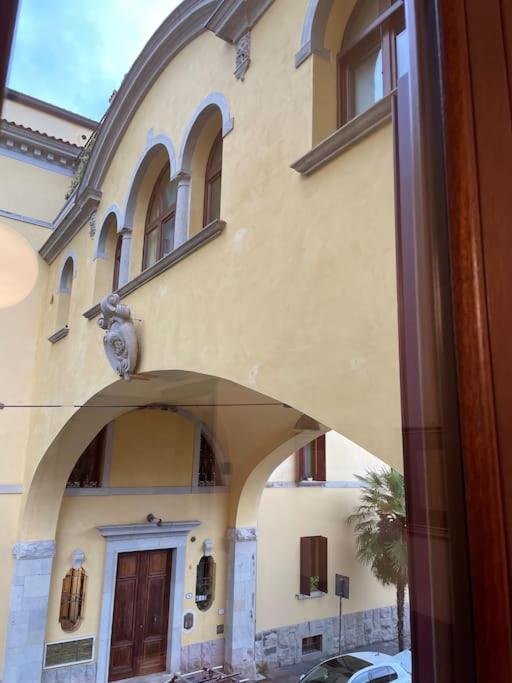 -Piazza Mazzini- 120 mq - 2 camere - 2 bagni e Garage