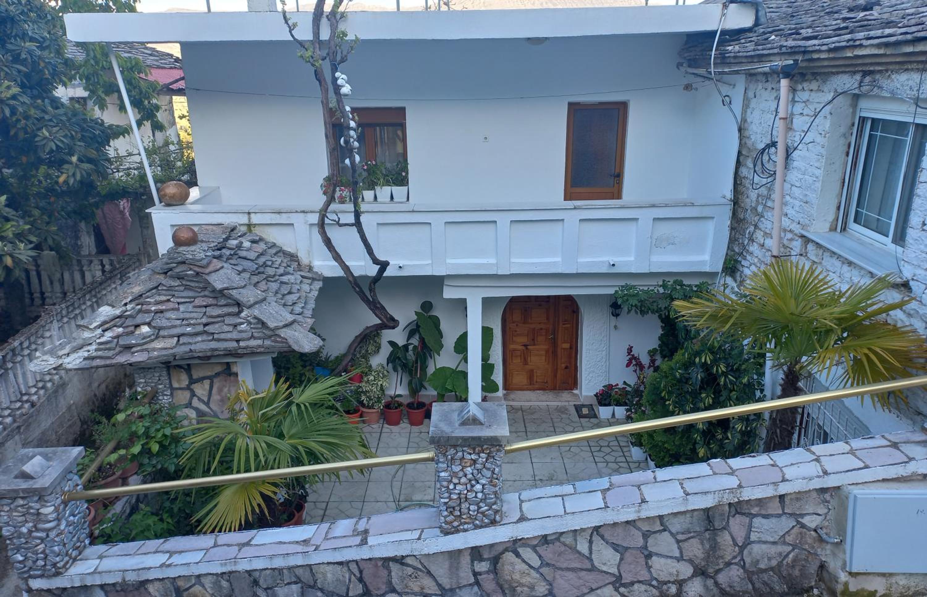 Sokolli Guest House