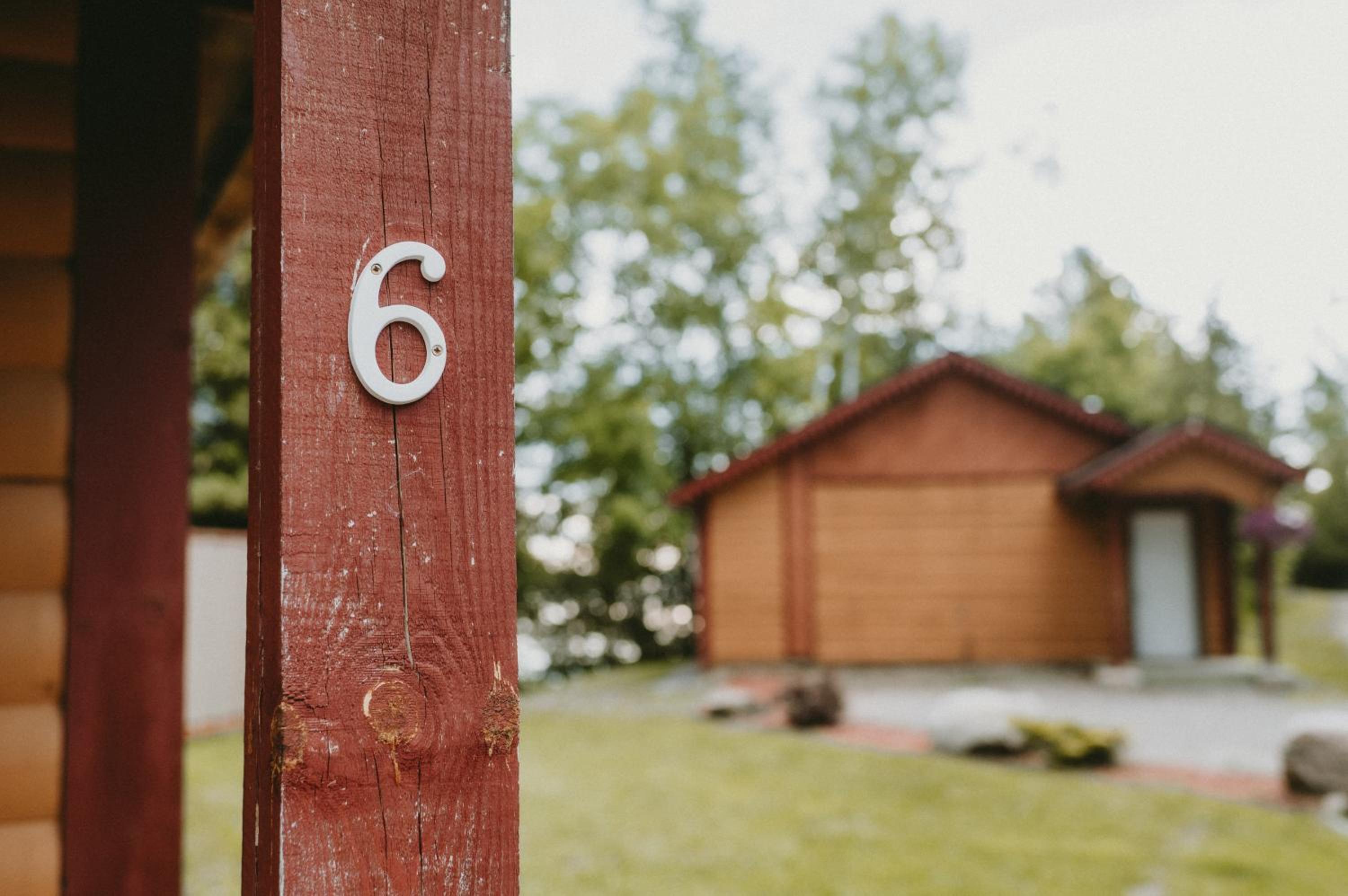 Lakepoint Cottage Resort