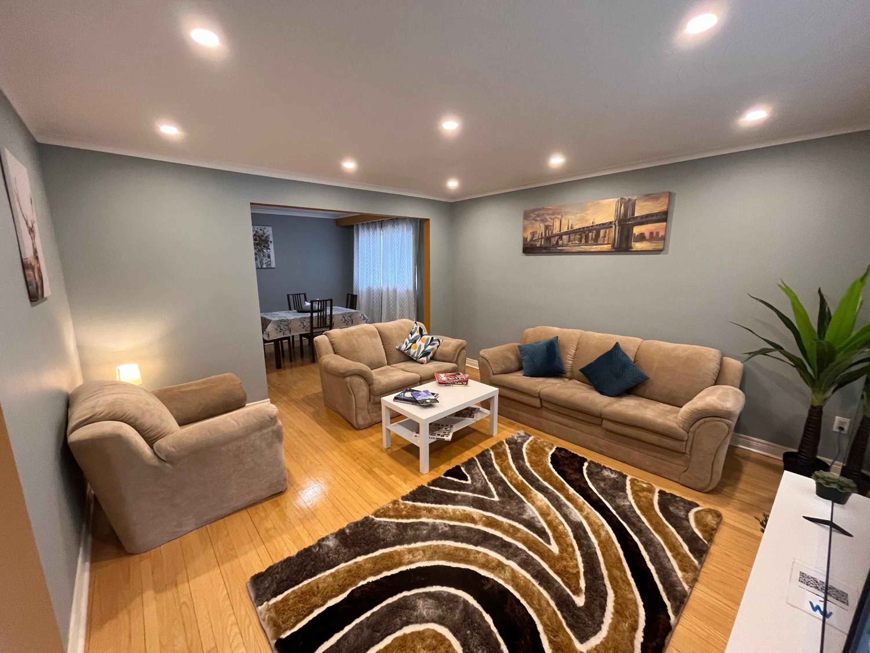 IKONSTAY Harmony Private Room Toronto
