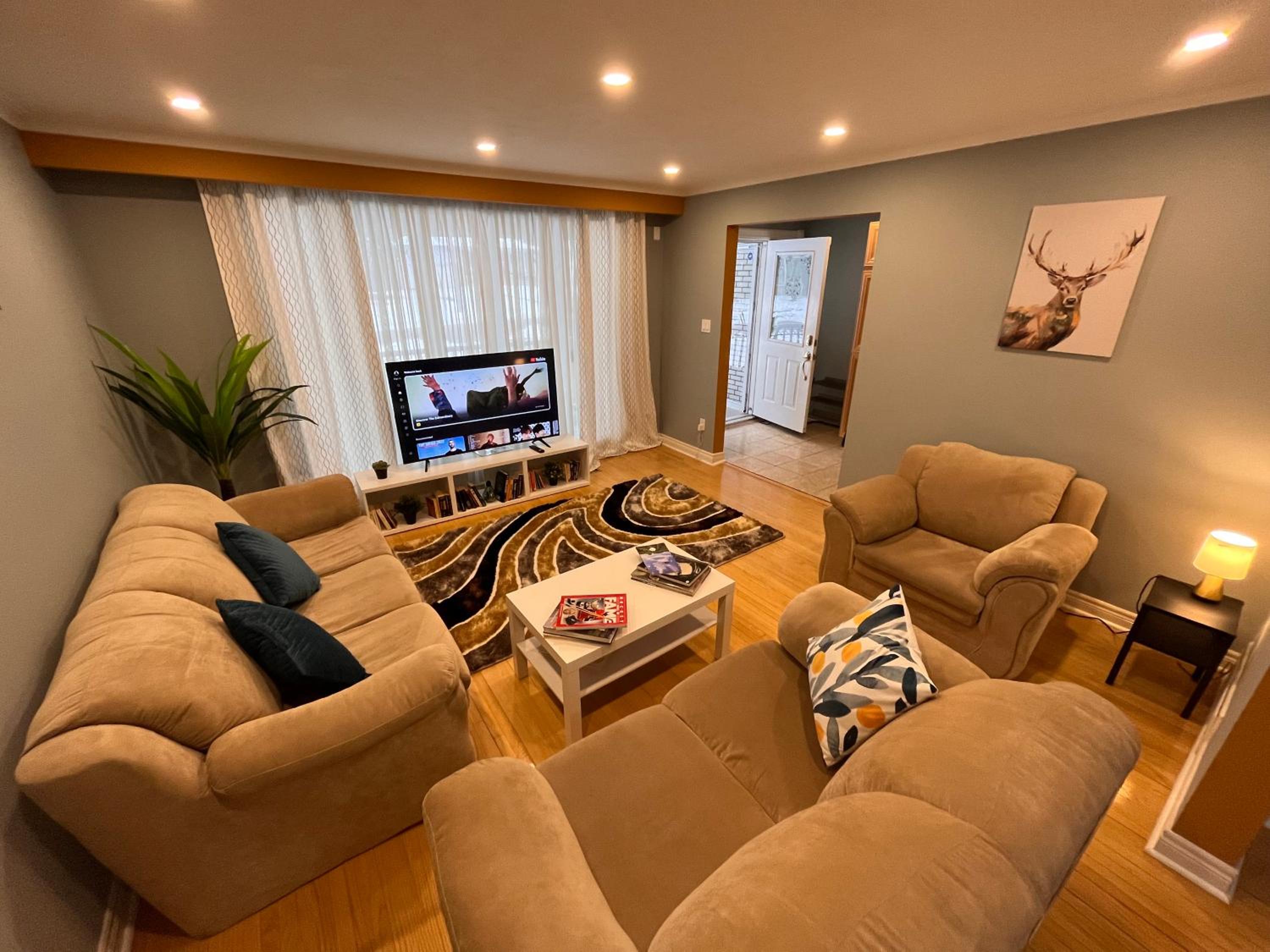 IKONSTAY Harmony Private Room Toronto