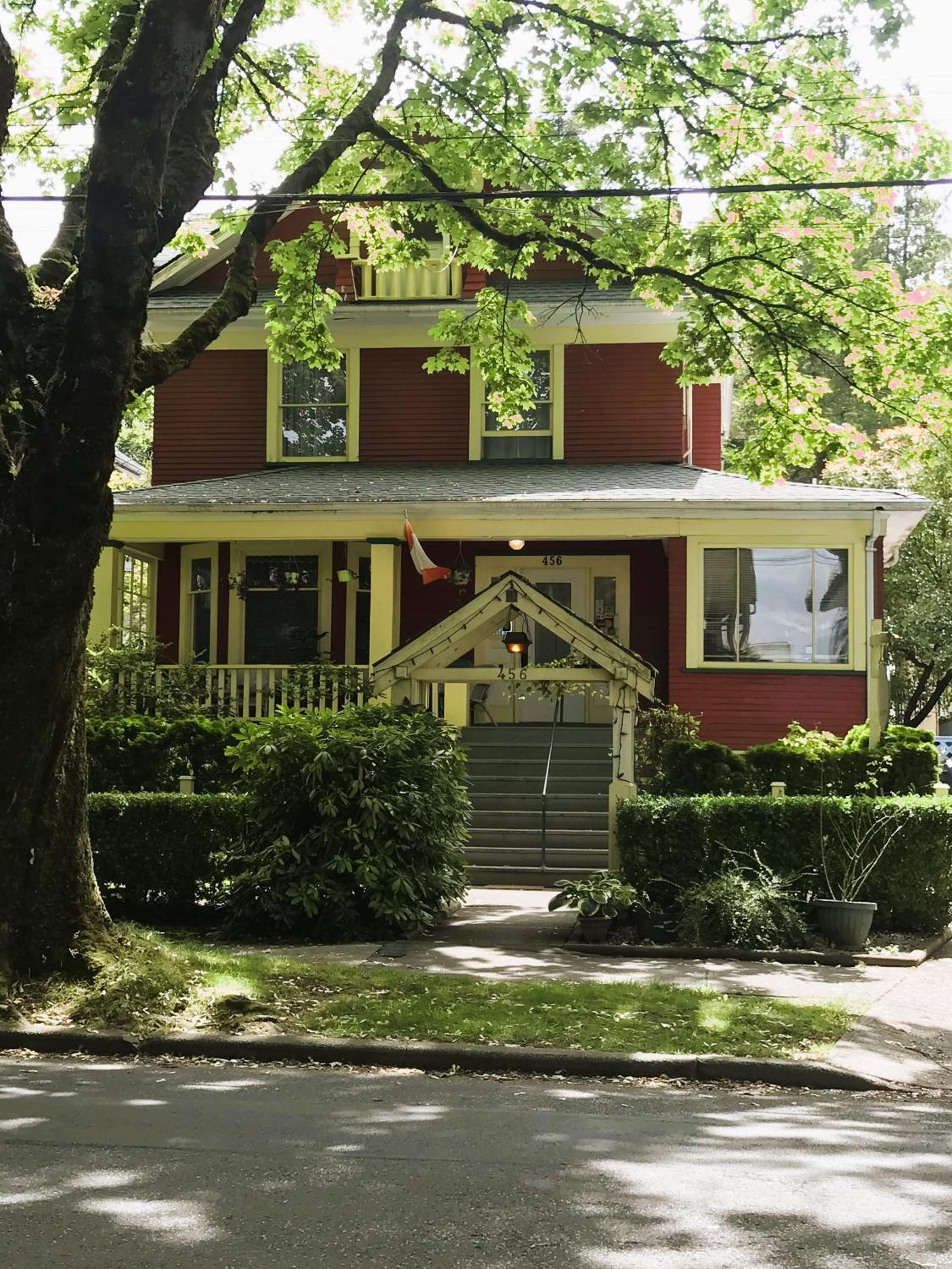 Douglas Guest House