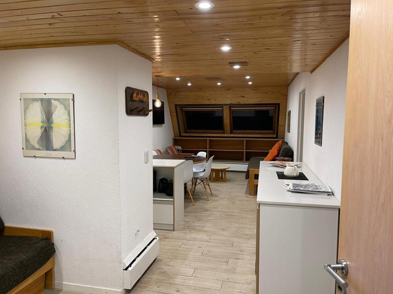Departamento en Edificio Atenas con excelentes Vistas