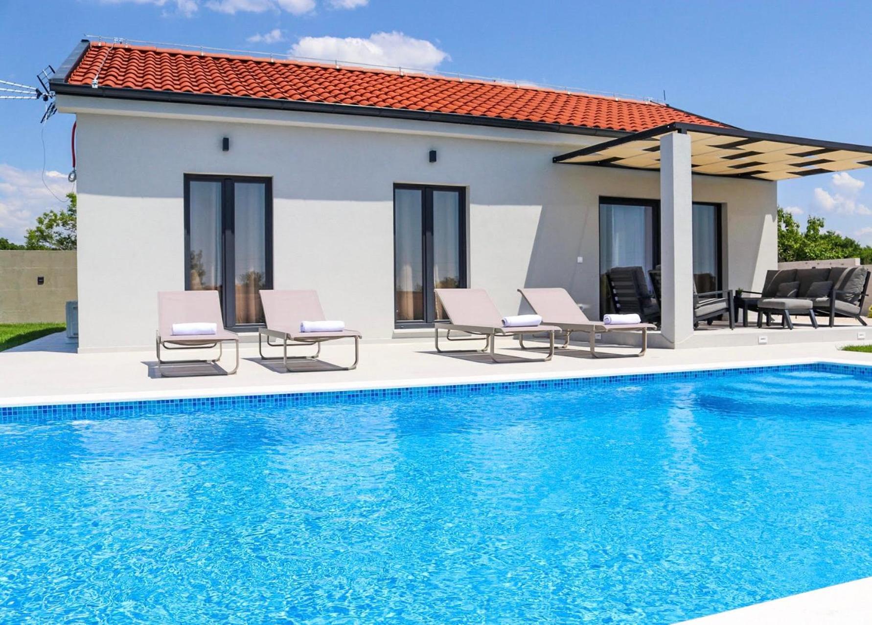 Villa Gemini view 5