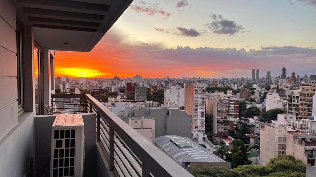 Apartamento vista al rio- TOPACIO TOWER