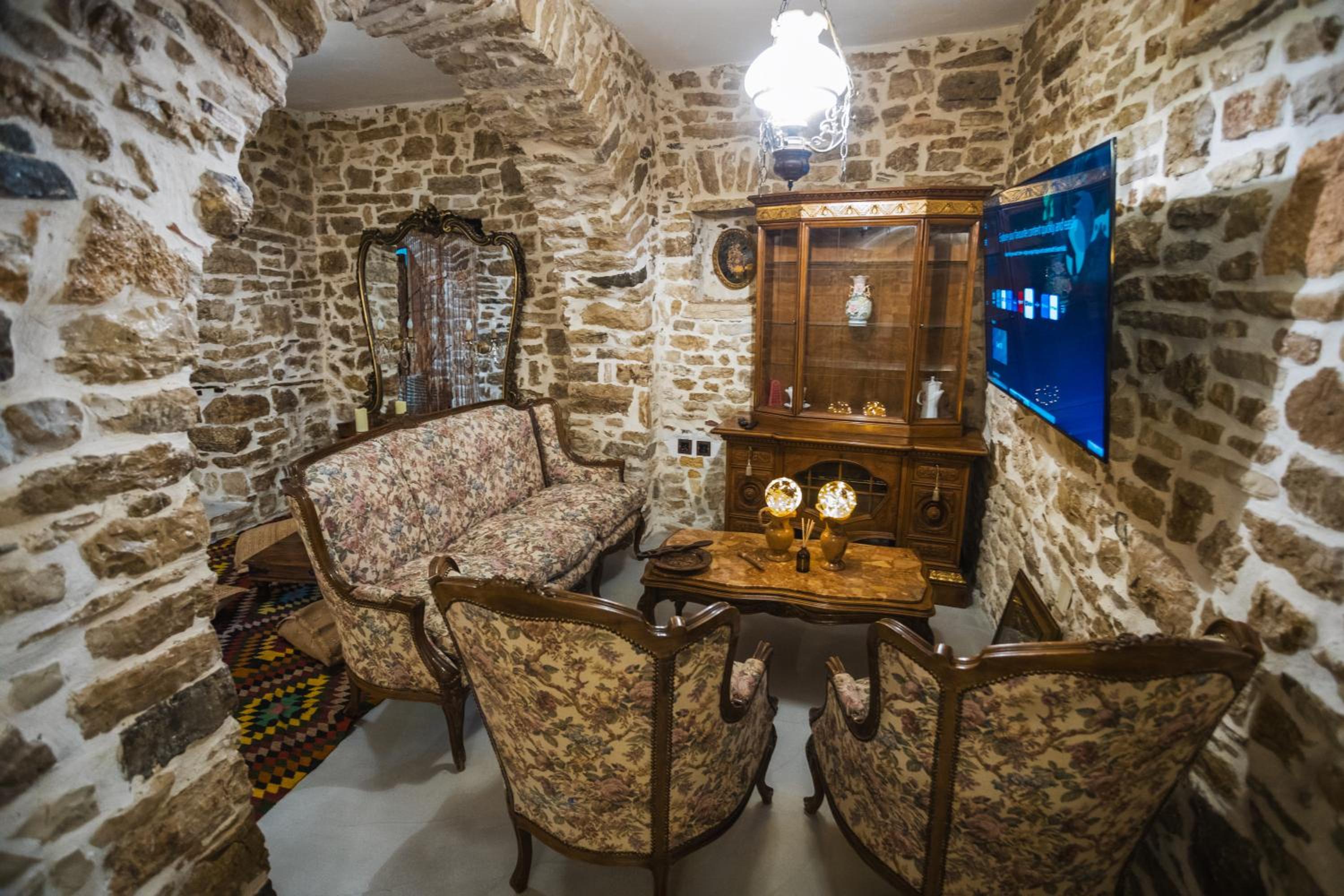 Villa Porta Qeparo