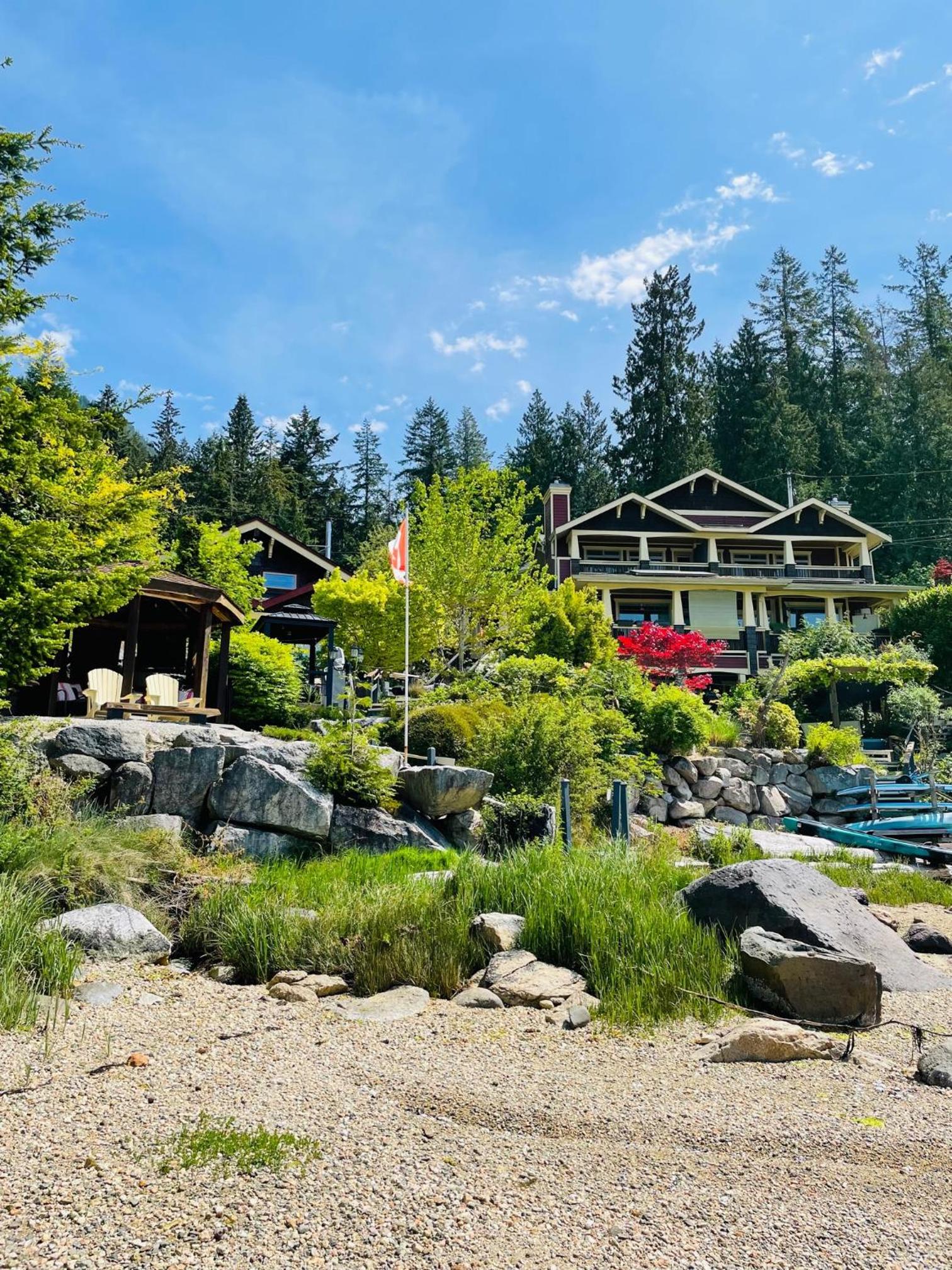 The Tuwanek Bed and Breakfast