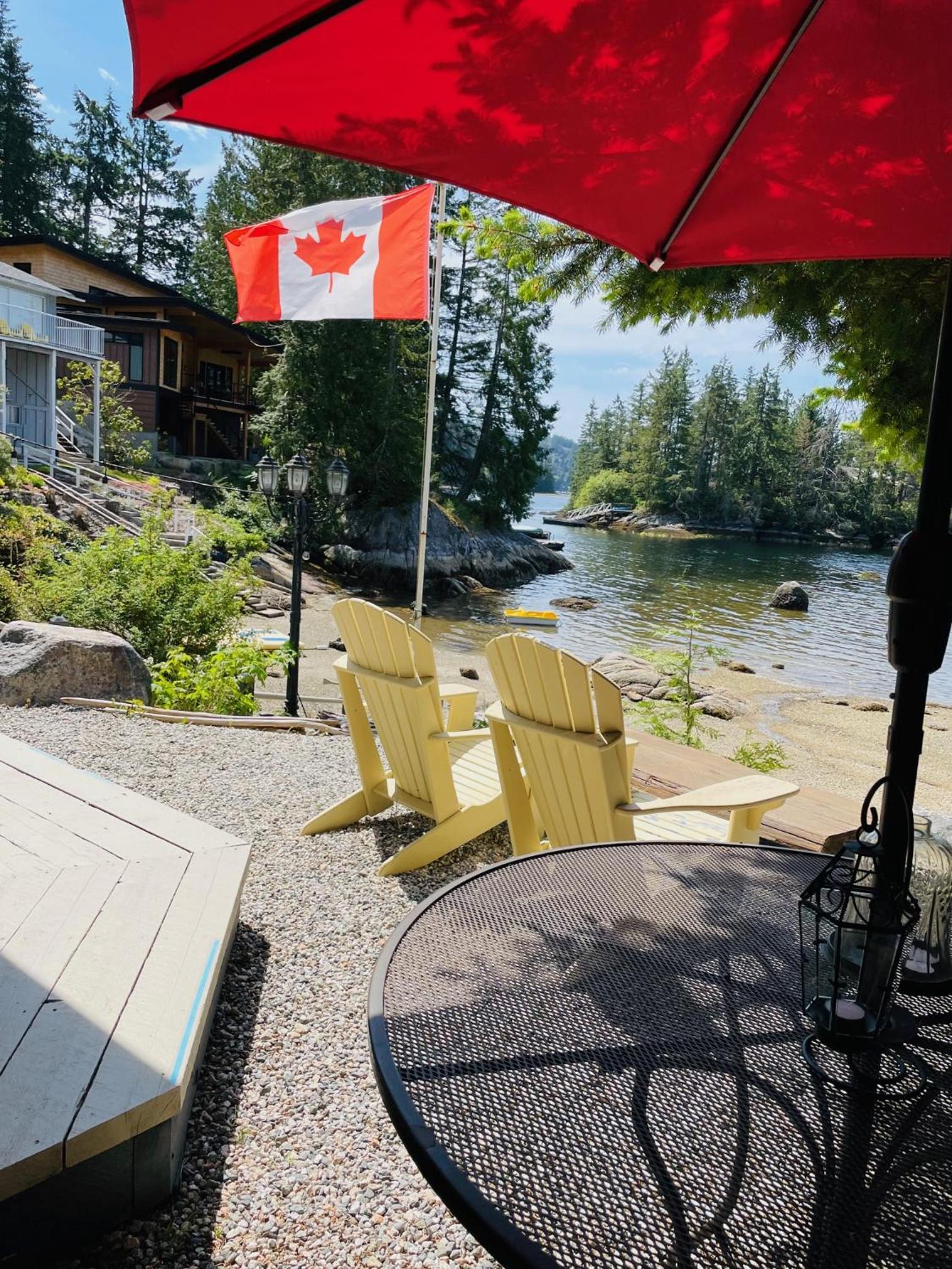 The Tuwanek Bed and Breakfast
