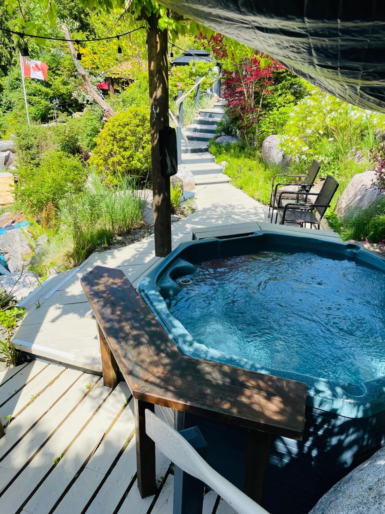The Tuwanek Bed and Breakfast