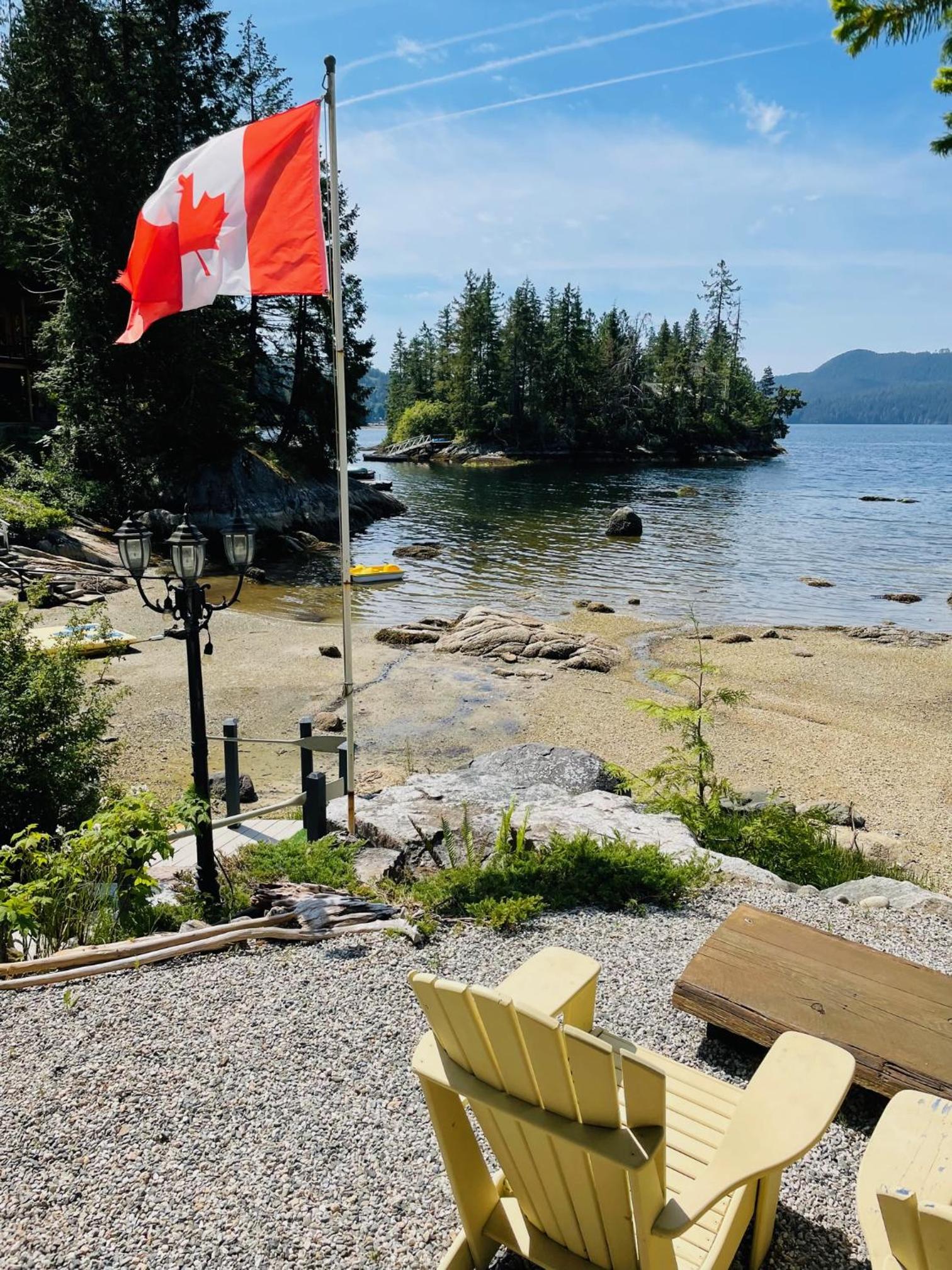 The Tuwanek Bed and Breakfast