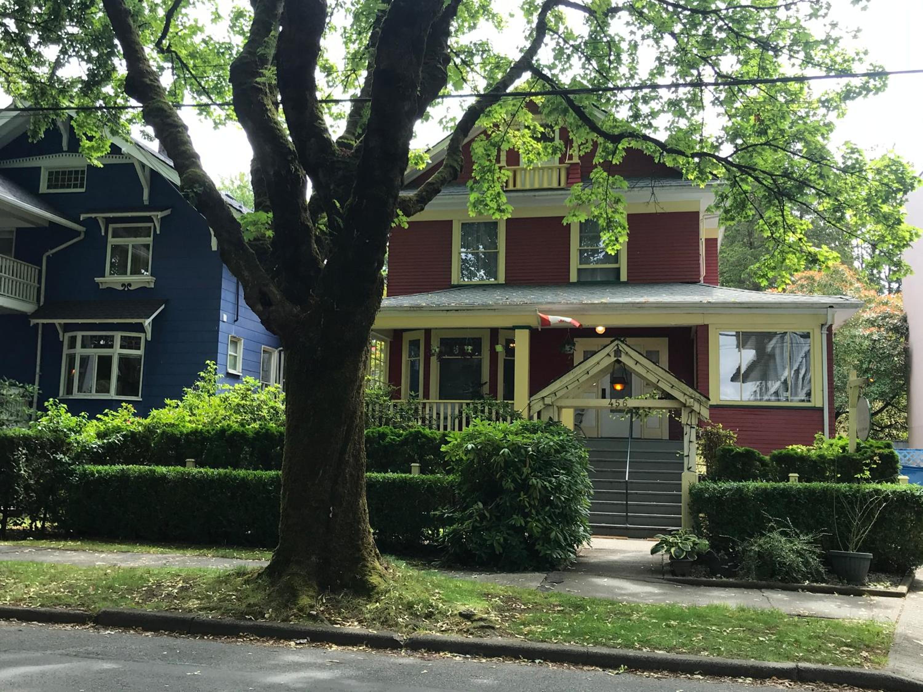 Douglas Guest House