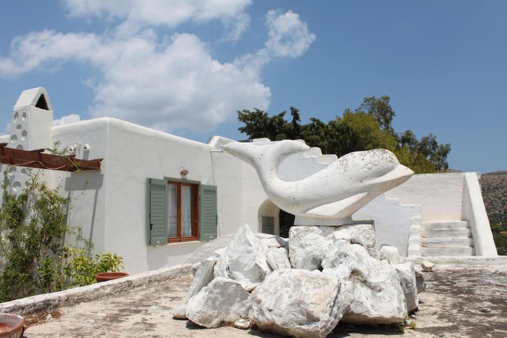 Aegean traditional home in Athens Riviera view 2