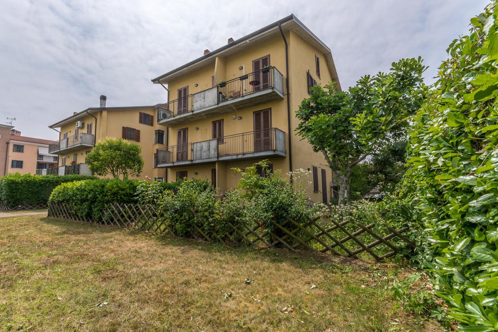 CasaTella - Monolocale con balcone view 2