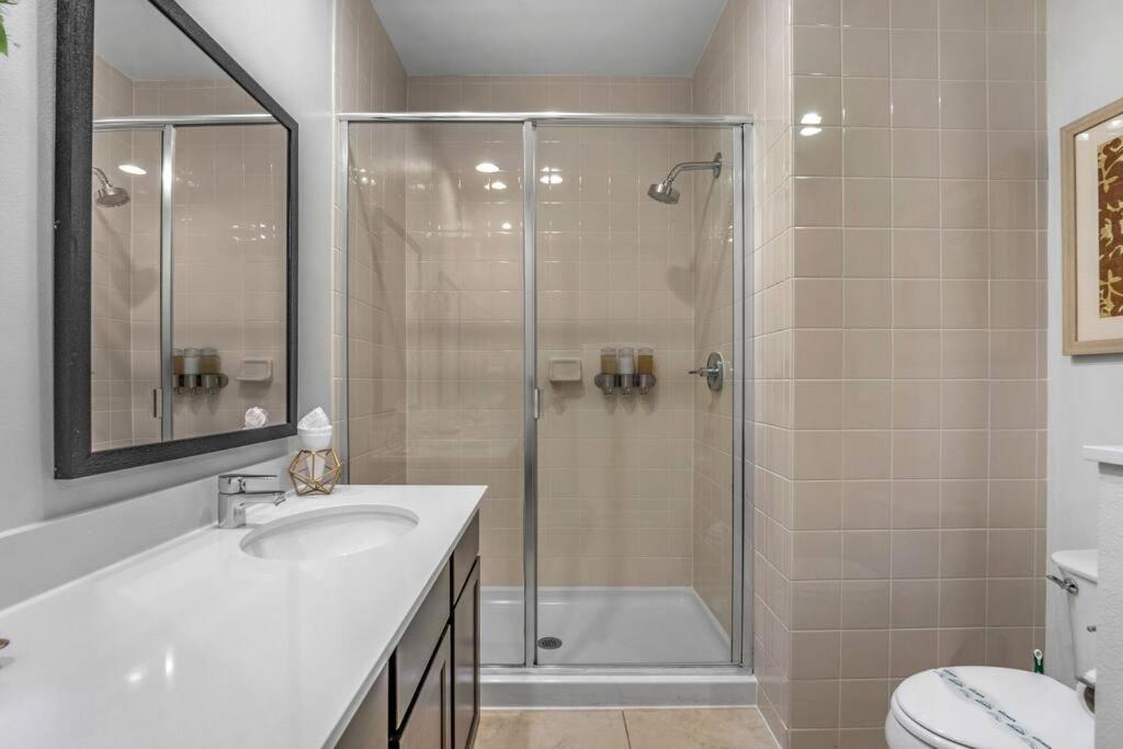 Find your Cozy home 8 minutes near Disney and Universal