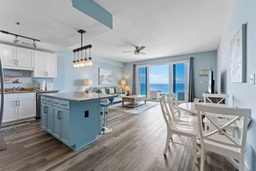 Beautiful Panama City Beach Condo- Ocean View! view 3