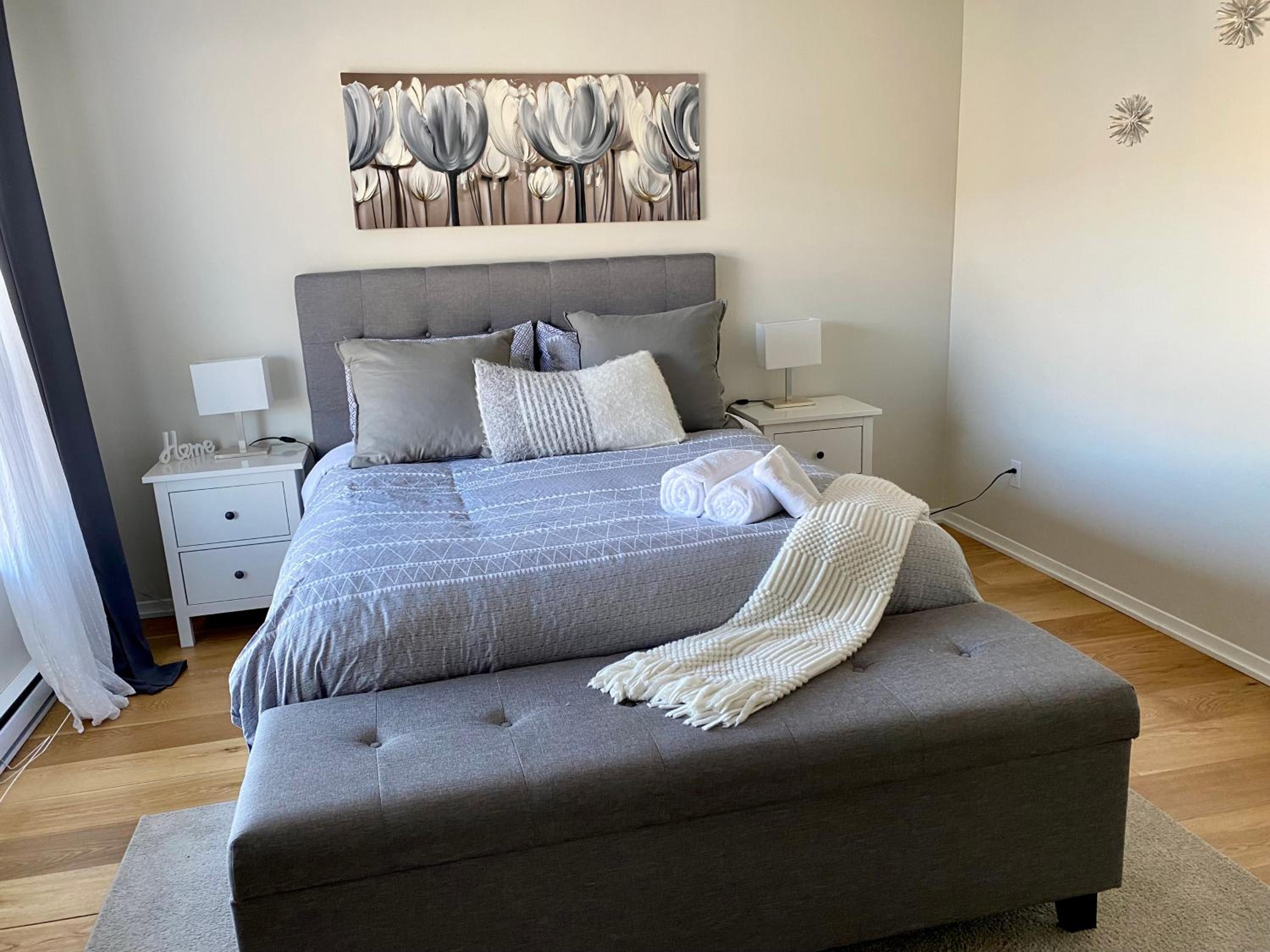 Mountain view fully renovated 6-8 people condo