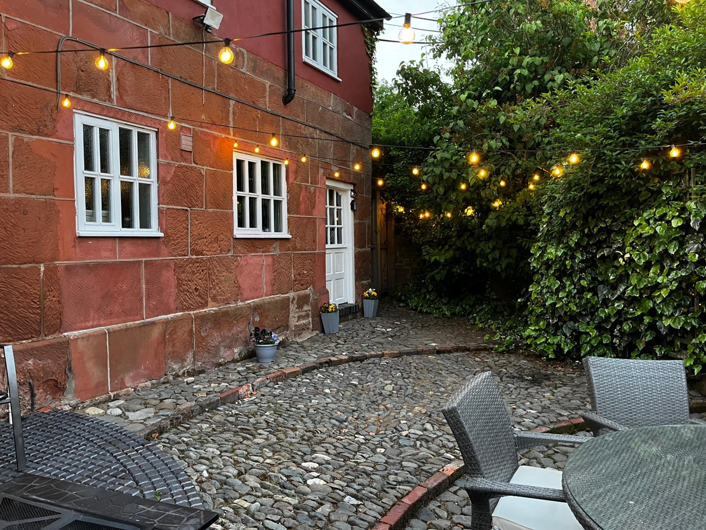Photo 16